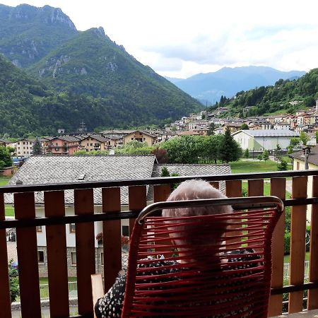 Bilocale A Piazza Brembana Apartment Екстериор снимка