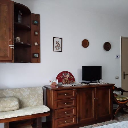 Bilocale A Piazza Brembana Apartment Екстериор снимка