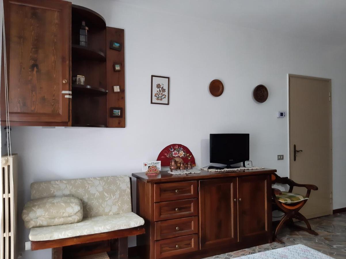 Bilocale A Piazza Brembana Apartment Екстериор снимка
