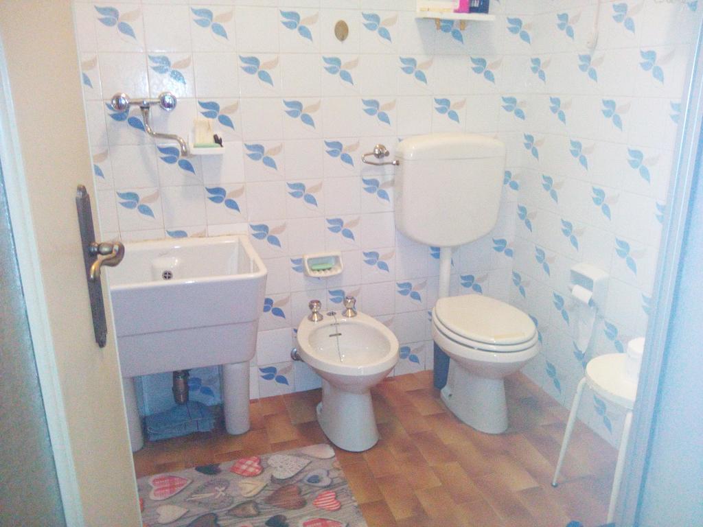 Bilocale A Piazza Brembana Apartment Екстериор снимка
